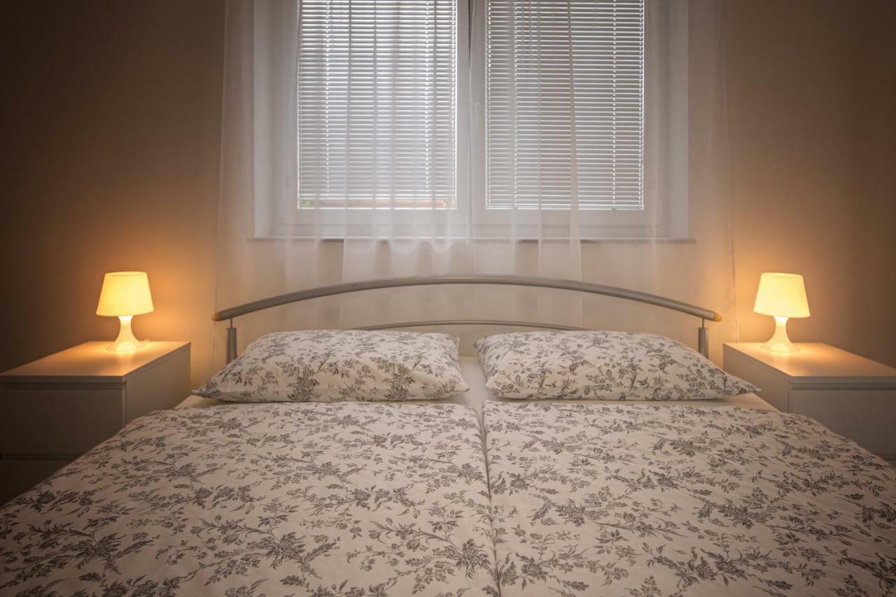 Sobe Meta Bed & Breakfast Brezje Екстериор снимка